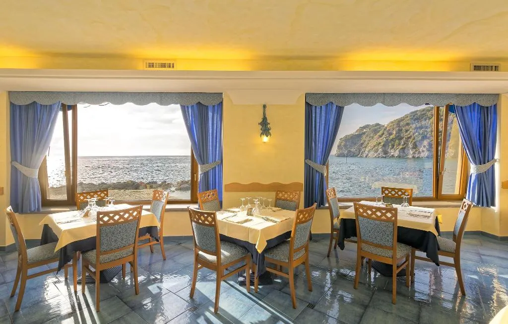 Restaurant, Hotel Tritone Resort & Spa, Naples