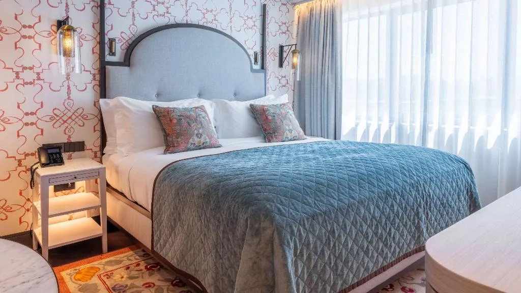 DOUBLE CLASSIC KING BED Room, InterContinental Porto Palacio das Cardosas, Porto