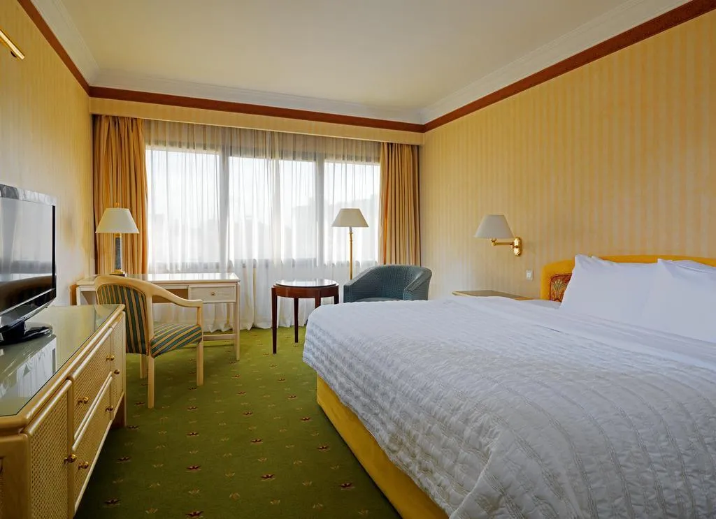 TWIN SUPERIOR Room, Le Meridien Heliopolis, Cairo