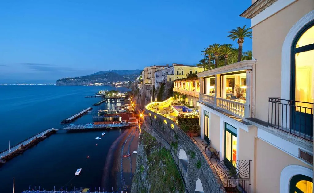 General view, Bellevue Syrene, Naples