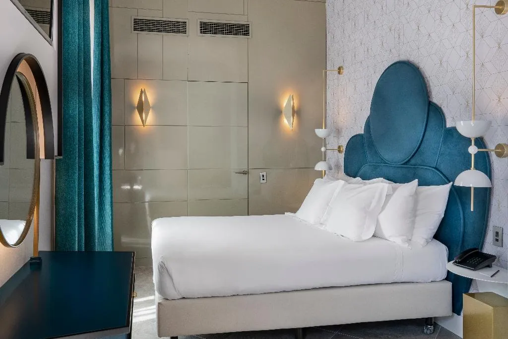 DOUBLE SINGLE USE WITH TERRACE Room, Vincci Capitol, Madrid