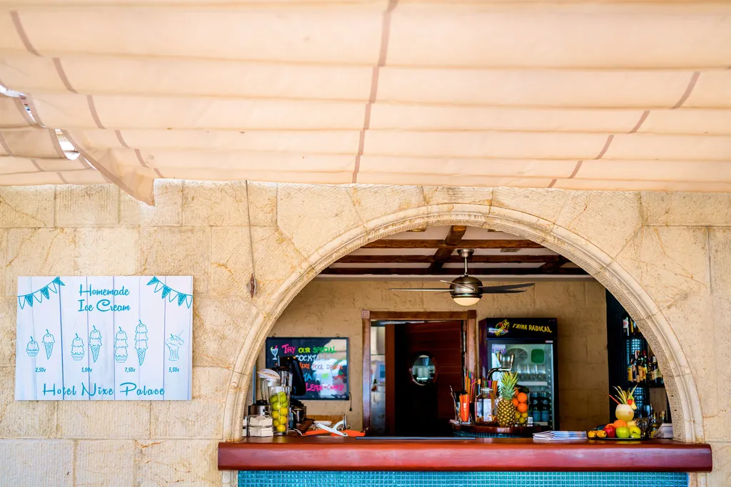 Bar, Santos Nixe Palace, Majorca