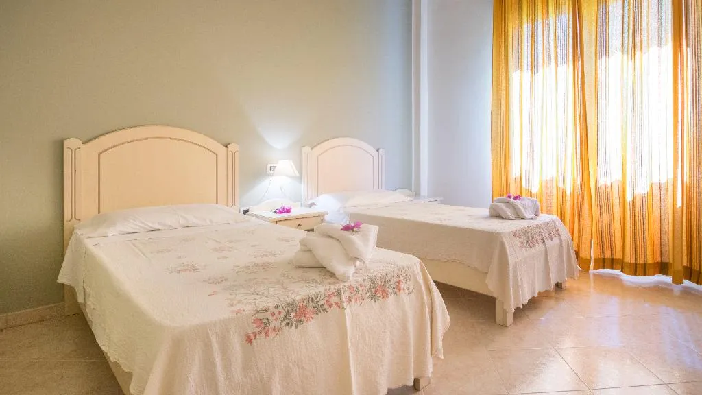 Double or Twin STANDARD Room, Argentiera Inn Hotel & Hostel, Cagliari