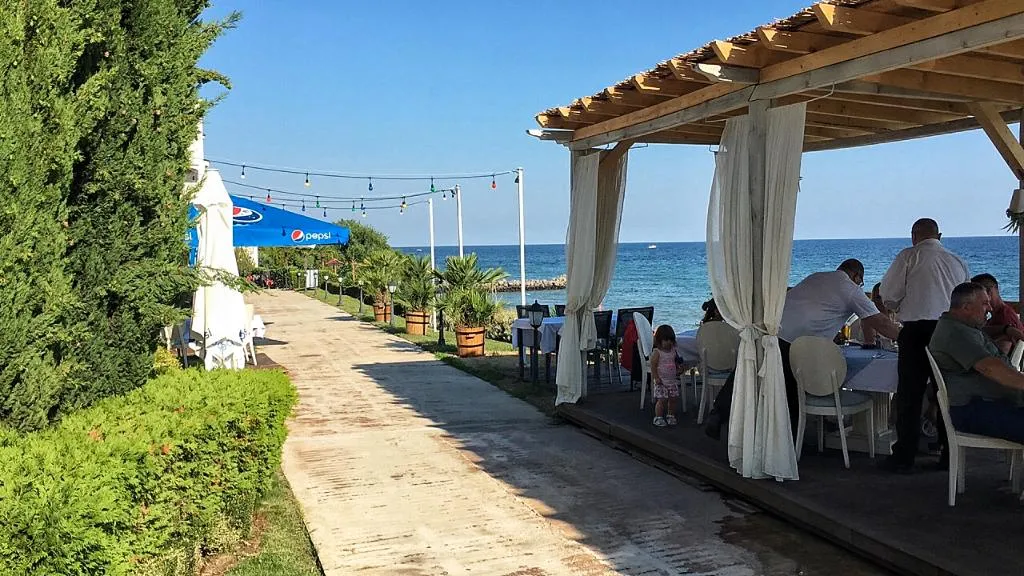 Restaurant, Casa Real, Bourgas