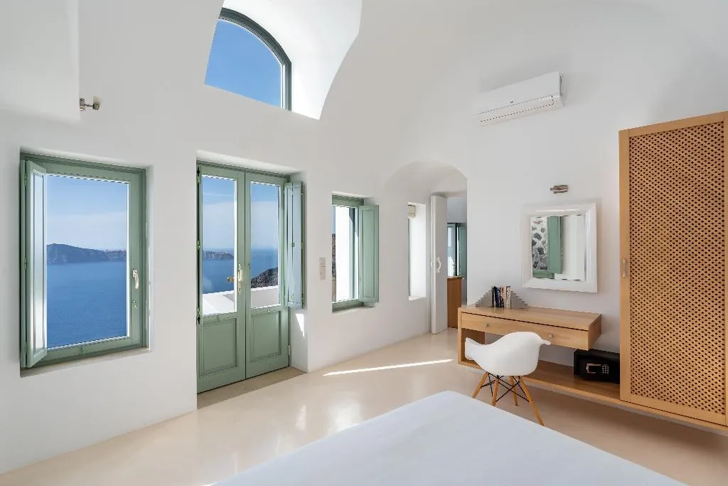 SUITE EXECUTIVE Room, Cliffside Suites, Santorini
