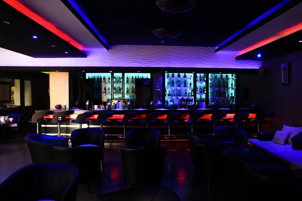 Bar, New Farah Hotel, Agadir