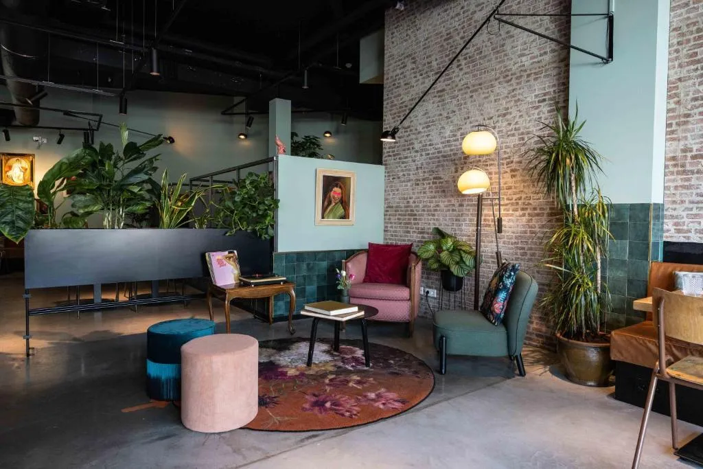 Lobby, Conscious Hotel The Tire Station, Amsterdam