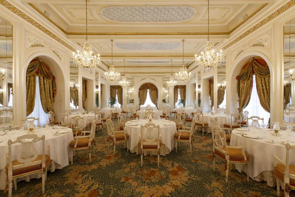 Conferences, Des Iles Borromees, Milan