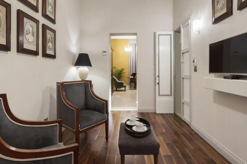 Room, The Coleridge, Malta