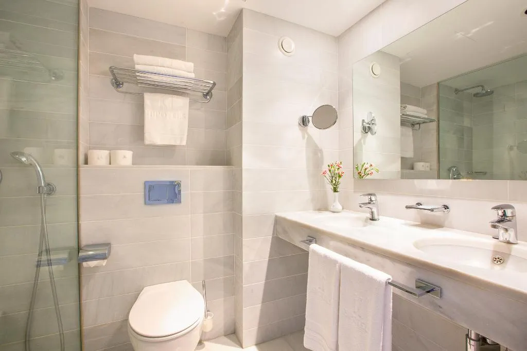 Double or Twin ECONOMY Room, Hipotels Hipocampo Playa, Majorca