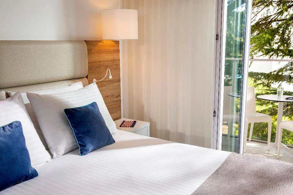 DOUBLE SIDE SEA VIEW Room, TUI Blue Adriatic Beach, Split