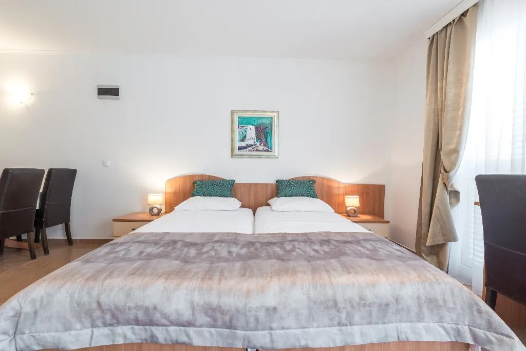 STUDIO TWO BEDS Room, Villa Lanterna, Dubrovnik