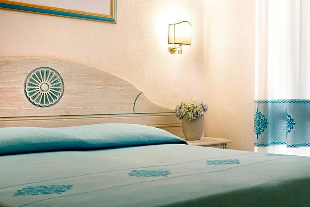 DOUBLE CLASSIC Room, Club Hotel Cormorano, Olbia