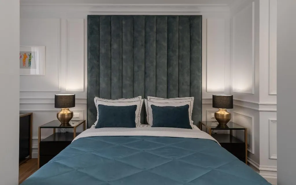 SUITE WITH JACUZZI Room, Praxitelous Luxury Suites, Athens