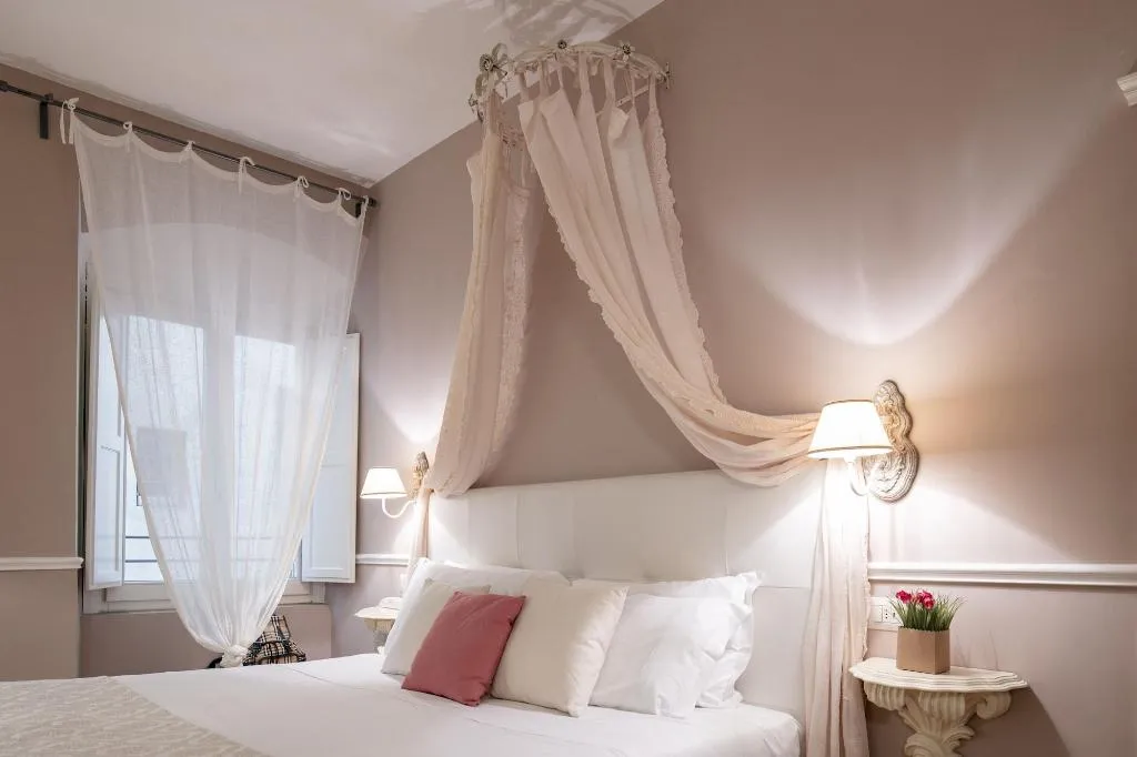 Room, B B Emozioni Fiorentine, Florence