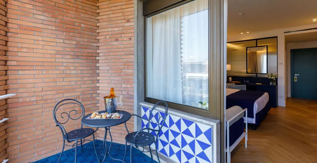 Double or Twin DELUXE Room, Grand Hotel Cesare Augusto, Naples