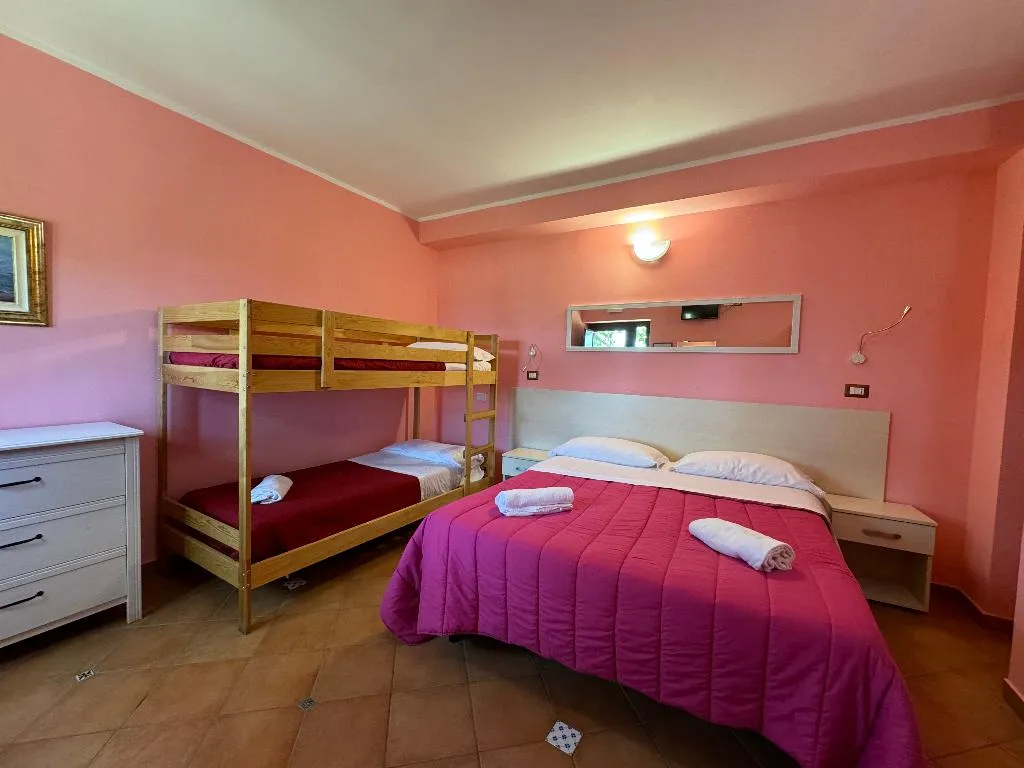 DOUBLE SUPERIOR Room, Agriturismo Piccolo Paradiso, Naples