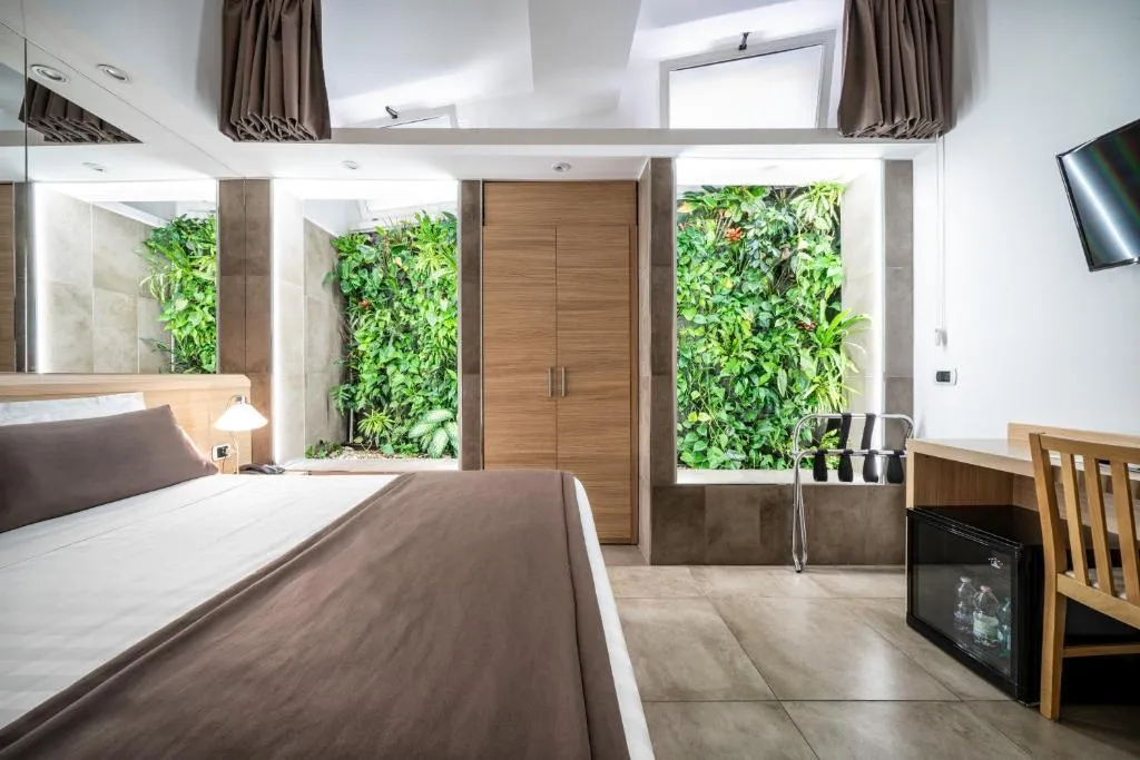 DOUBLE SUPERIOR Room, Hotel Paolo II, Rome