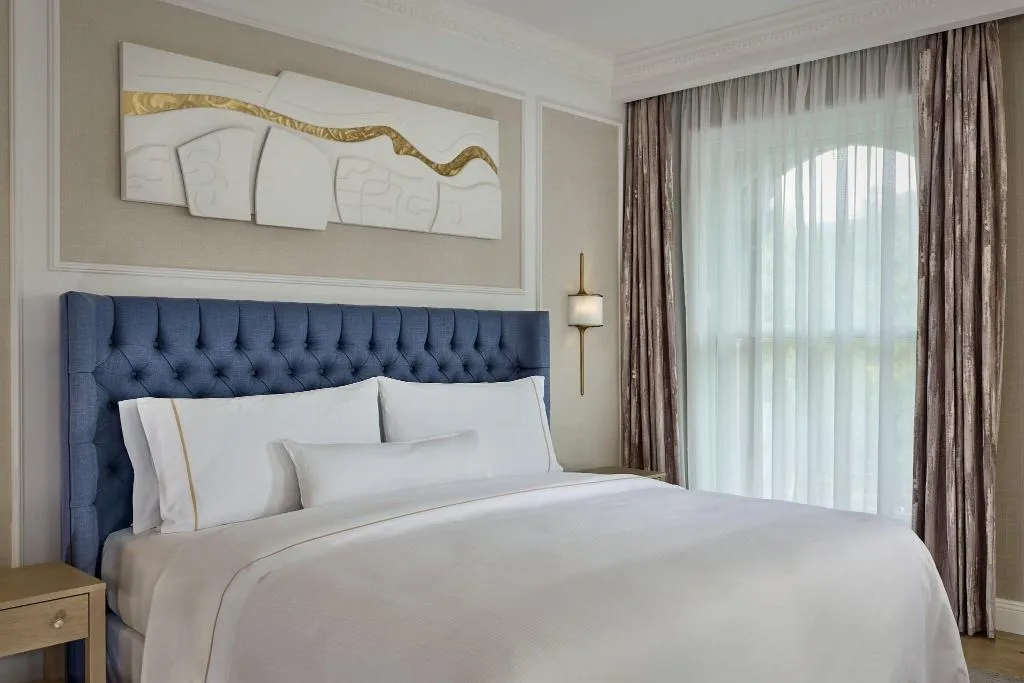 Room, The College Green Hotel Dublin, Autograph, Dublin