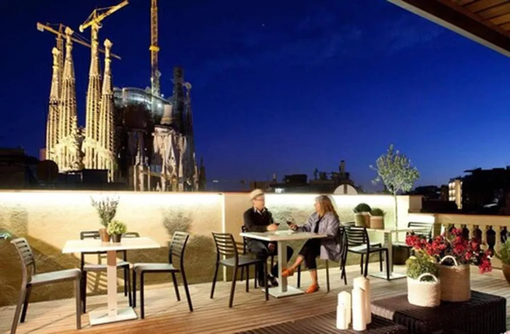General view, Enjoybcn Gaudi Apartments, Barcelona