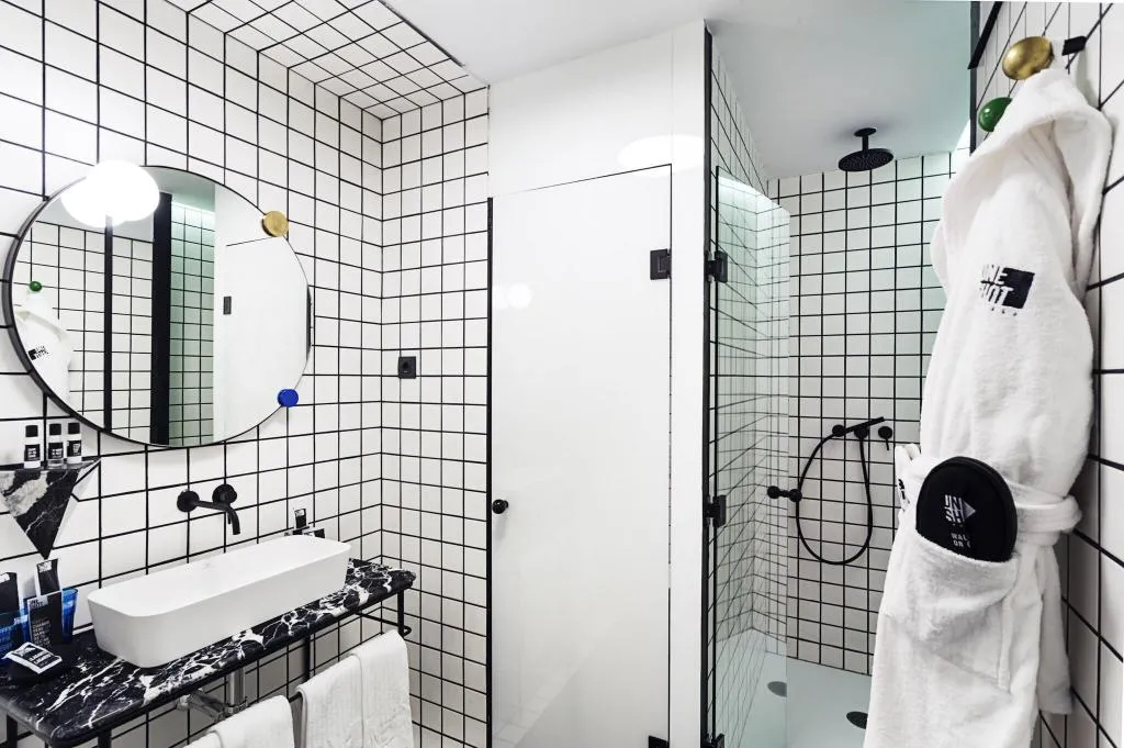 DOUBLE PREMIUM Room, One Shot Fortuny 07, Madrid
