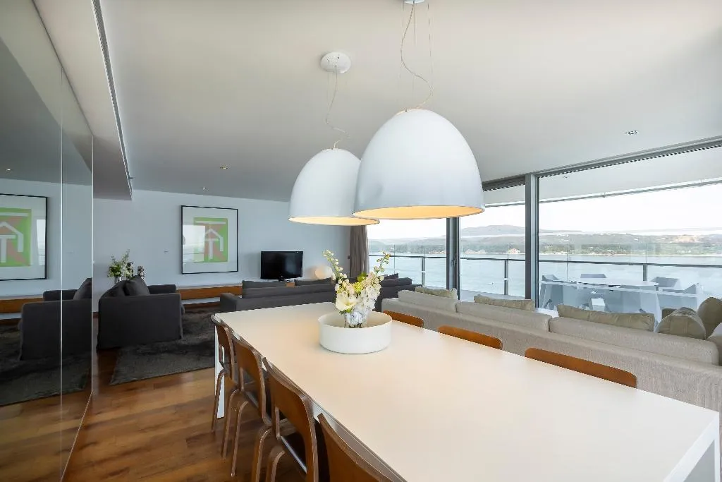 APARTMENT THREE BEDROOMS Room, Troia Design Hotel, Lisbon