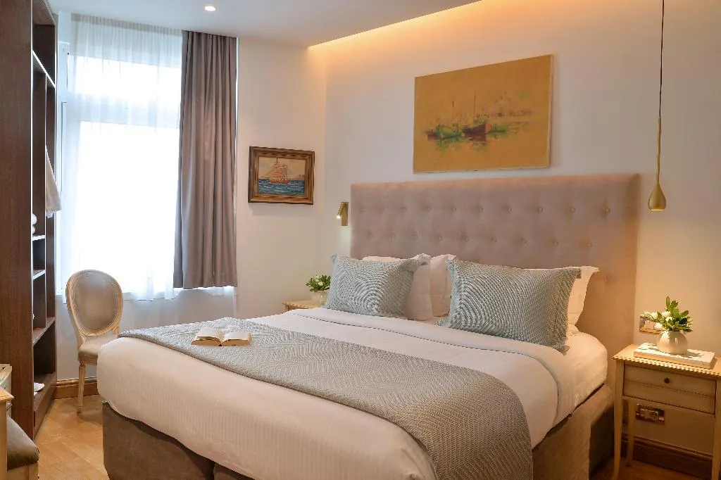 FAMILY ROOM DELUXE Room, Acropolian Spirit Boutique Hotel, Athens