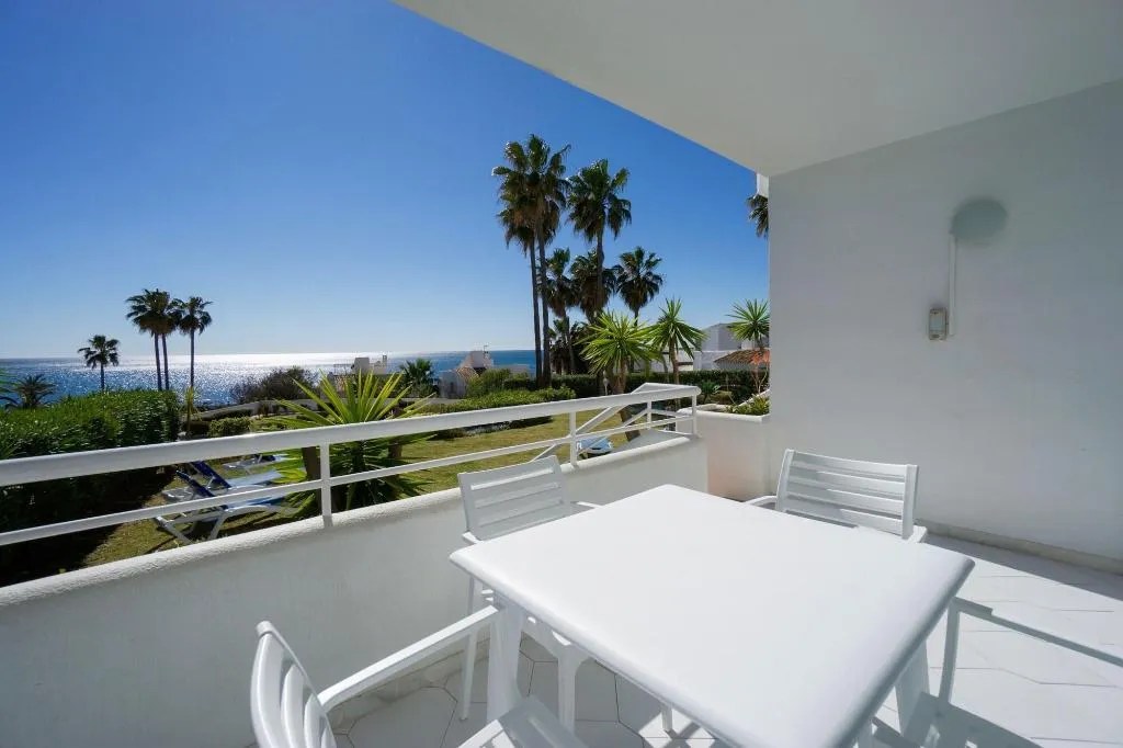 Room, Miraflores Beach & Country Club, Costa Del Sol