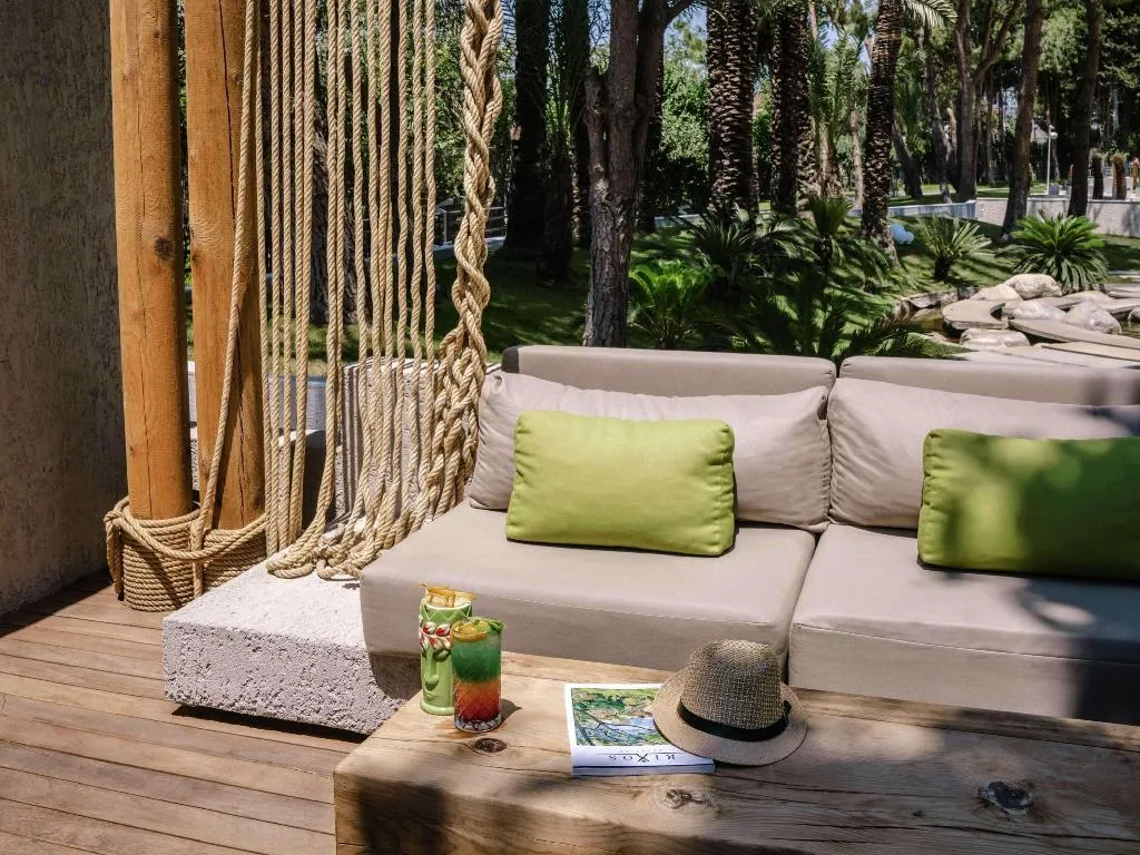 Bar, Rixos Downtown Antalya L.O.L.ThemePark Free Access, Antalya