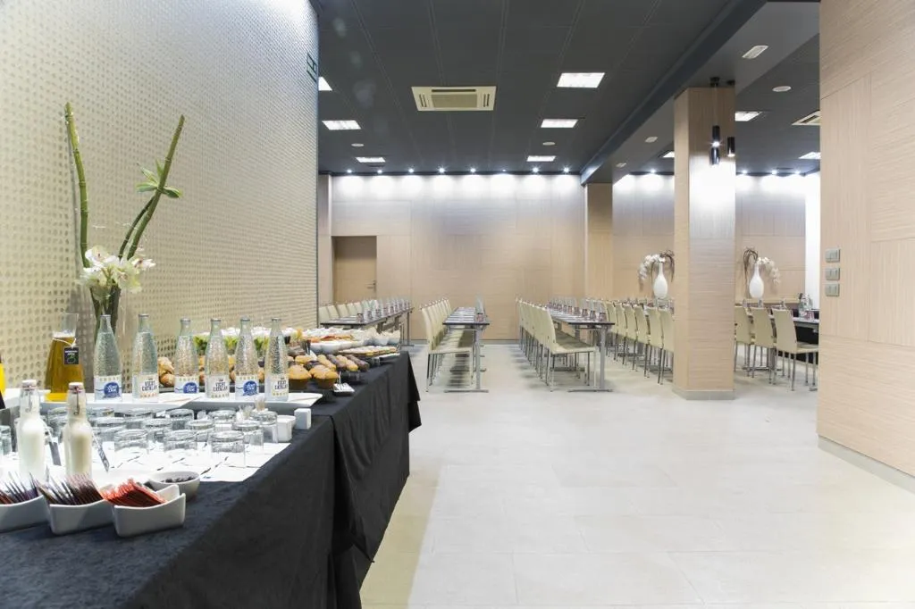 Conferences, Port Valencia Feria, Valencia