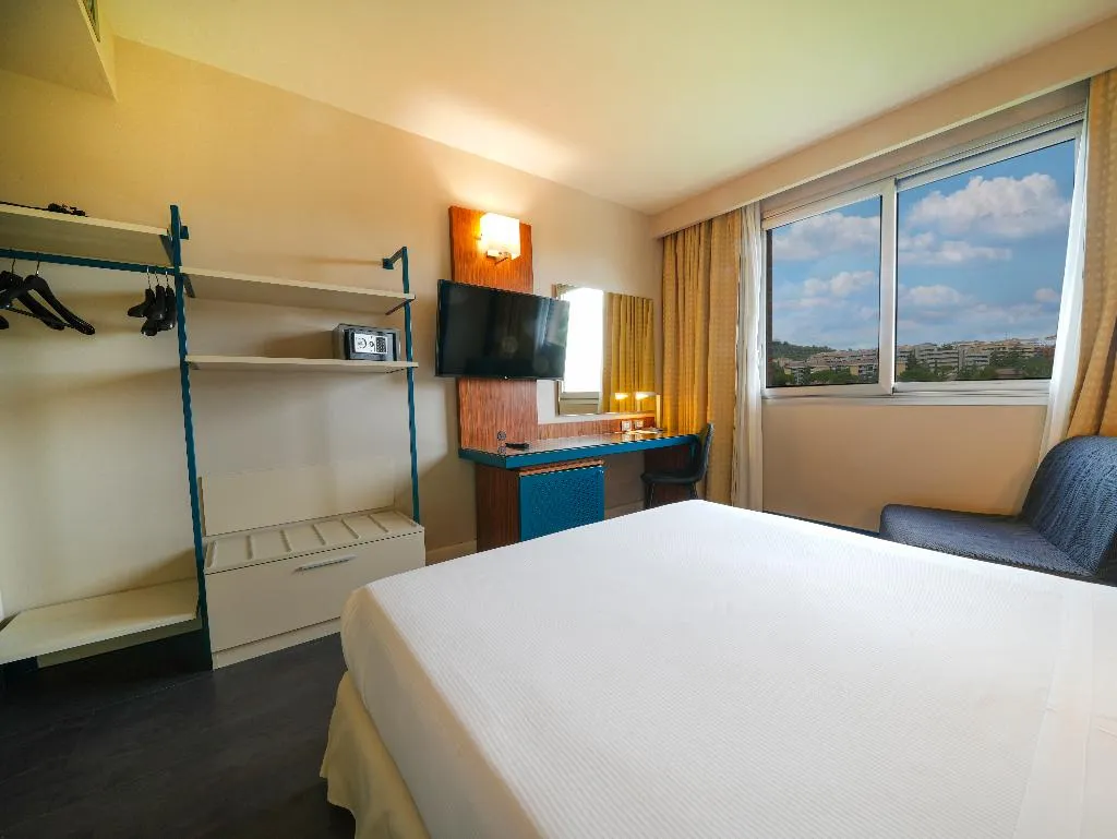 TRIPLE SUPERIOR Room, La Meridiana Perugia, Perugia