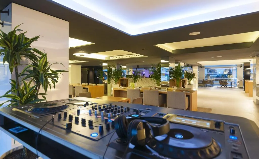 Lobby, Innside Palma Bosque Hotel, Majorca