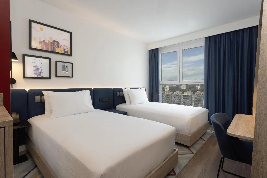 FAMILY ROOM CONNECTING ROOM Room, Hampton By Hilton Malaga Martiricos, Costa Del Sol