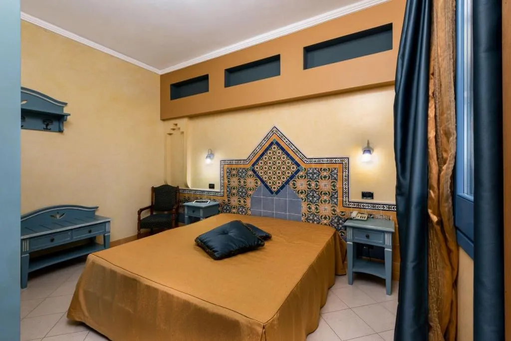 General view, Hotel Mediterraneo Faro, Palermo