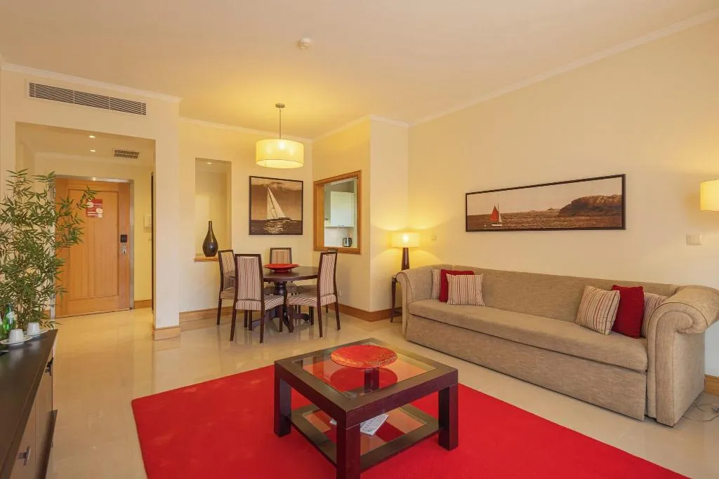 Room, The Residences Vilamoura, Algarve