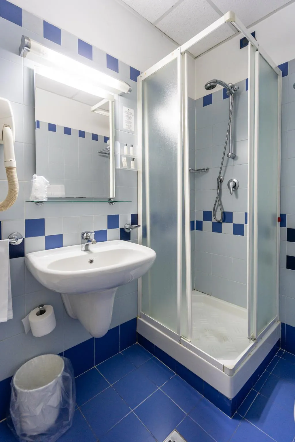 DOUBLE SINGLE USE STANDARD Room, Europa Palace, Catania