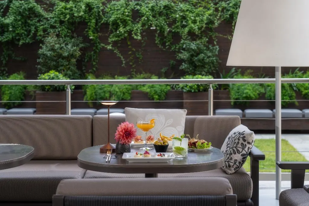 Terrace, Crowne Plaza Milan City, Milan