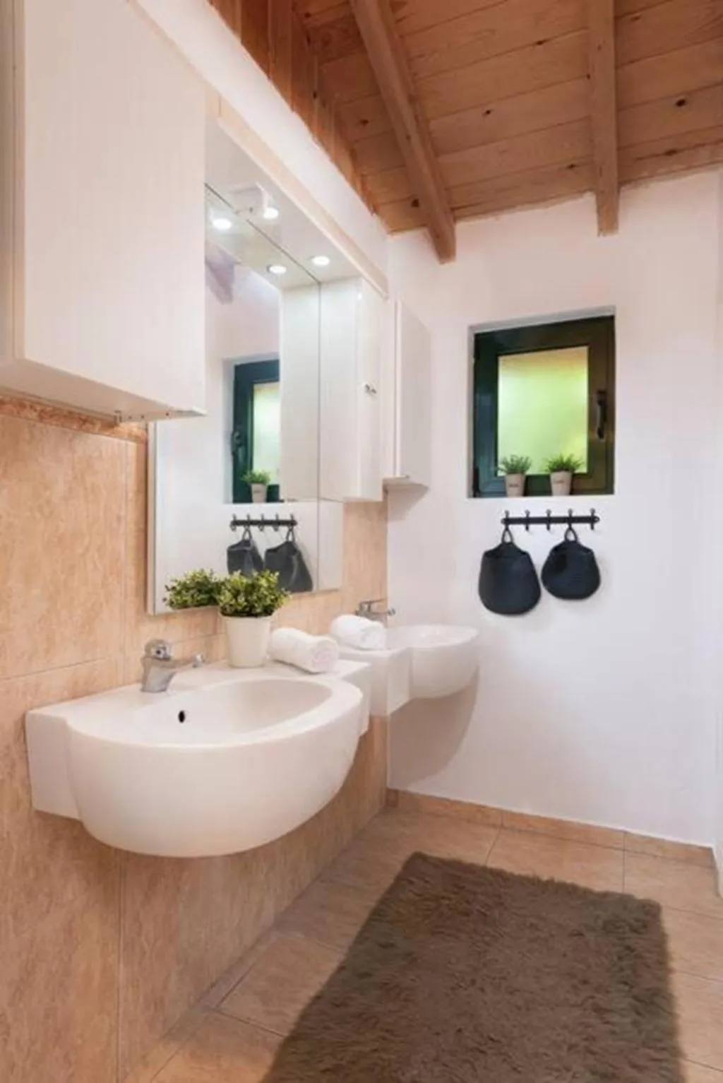 Room, Agrology Lux, Rhodes