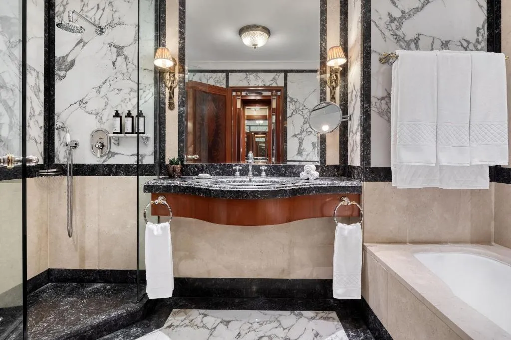 Room, Grande Bretagne, A Luxury Collection Hotel, Athens
