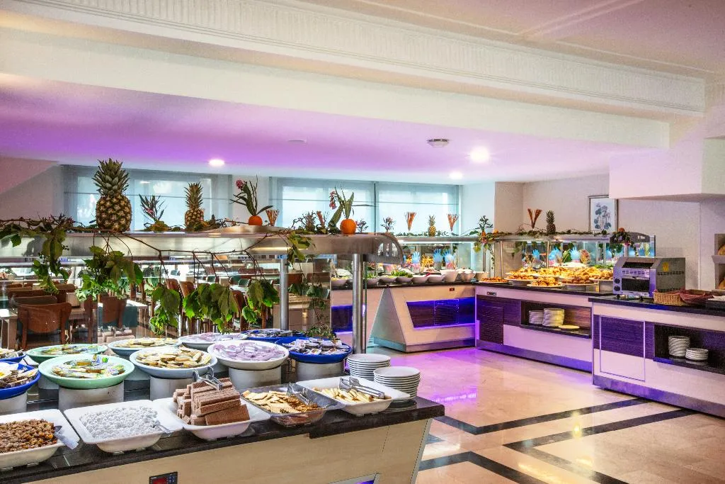 Restaurant, Palmin Hotel, Izmir