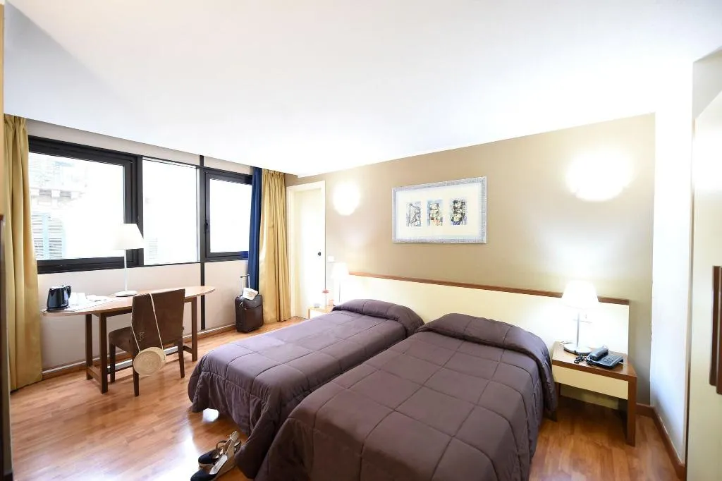 QUADRUPLE STANDARD Room, Cristal Hotel Palermo, Palermo