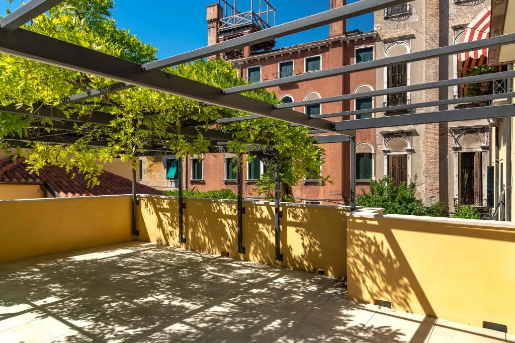 Terrace, Ca' de la Fonte, Venice