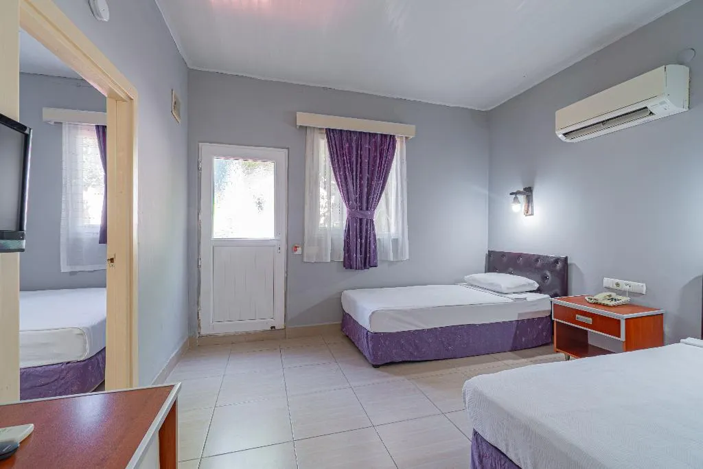FAMILY ROOM POOL VIEW Room, Sayanora Hotel, Antalya
