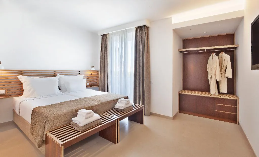 VILLA PREMIUM TWO BEDROOMS Room, São Rafael Holidays, Algarve