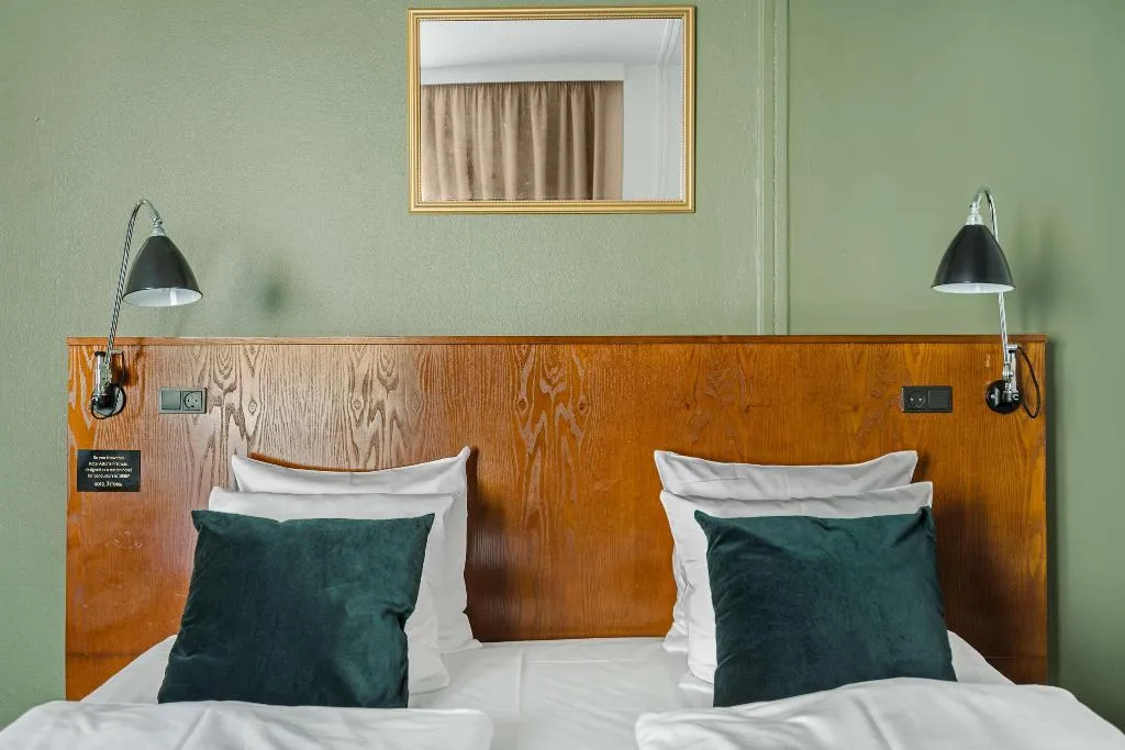 DOUBLE SUPERIOR Room, Hotel Astoria BW Signature Collection, Copenhagen