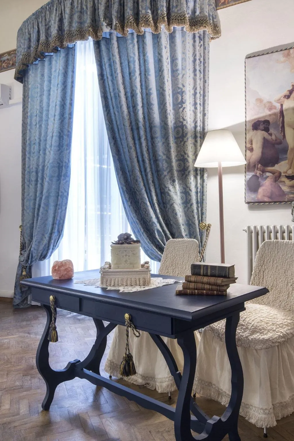 Room, Perla Js, Florence