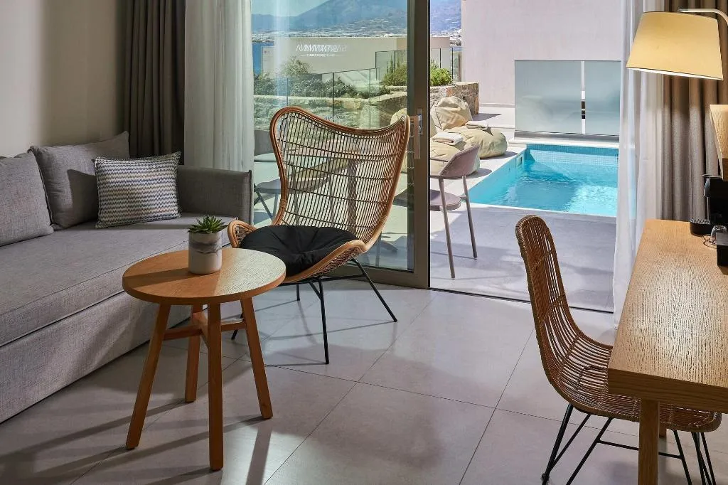 Room, Enorme Santanna Beach, Crete