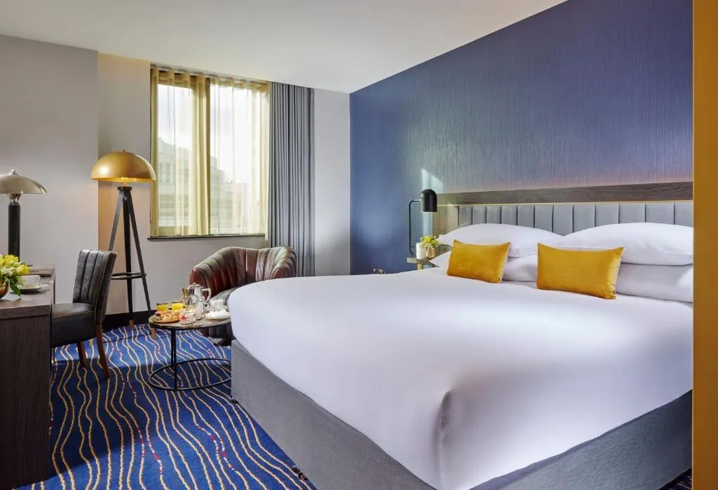 DOUBLE CLASSIC Room, The Grafton Hotel, Dublin