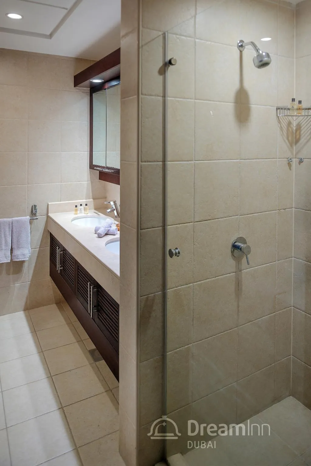 APARTMENT FOUR BEDROOMS Room, Dream Inn Dubai Apartments-Burj Residences, Dubai