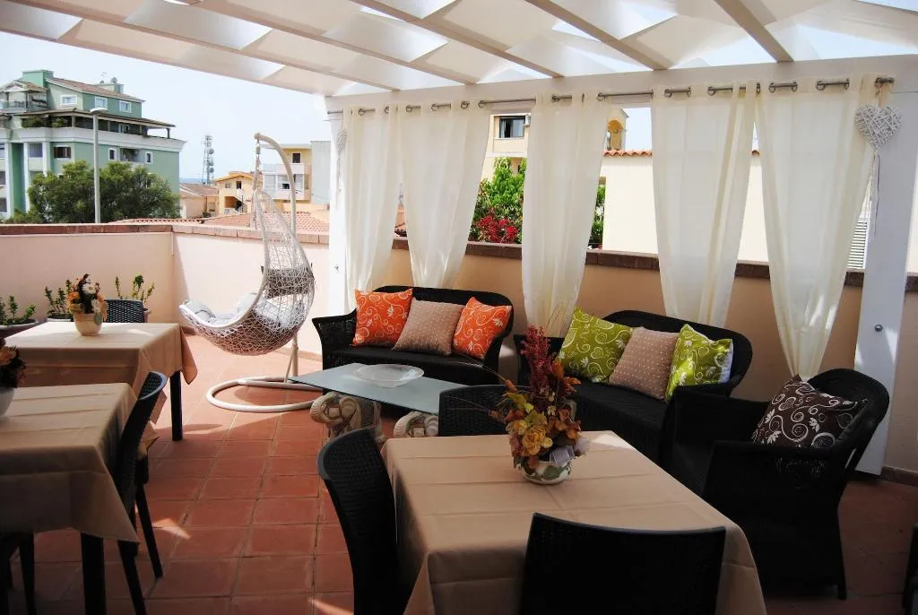 Terrace, B&B Kenzia, Olbia